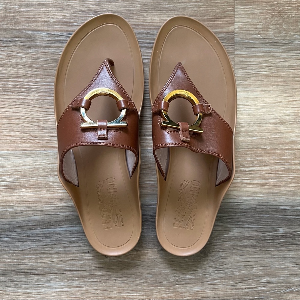 Salvatore Ferragamo Demy Thong Sandals